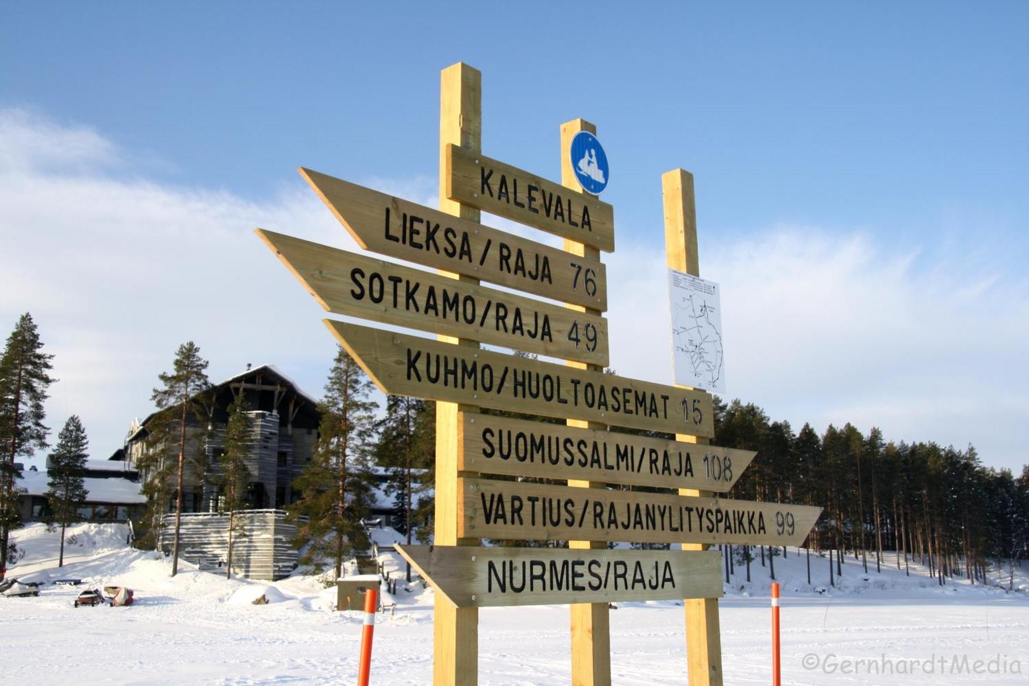 Hotel Kalevala クフモ エクステリア 写真